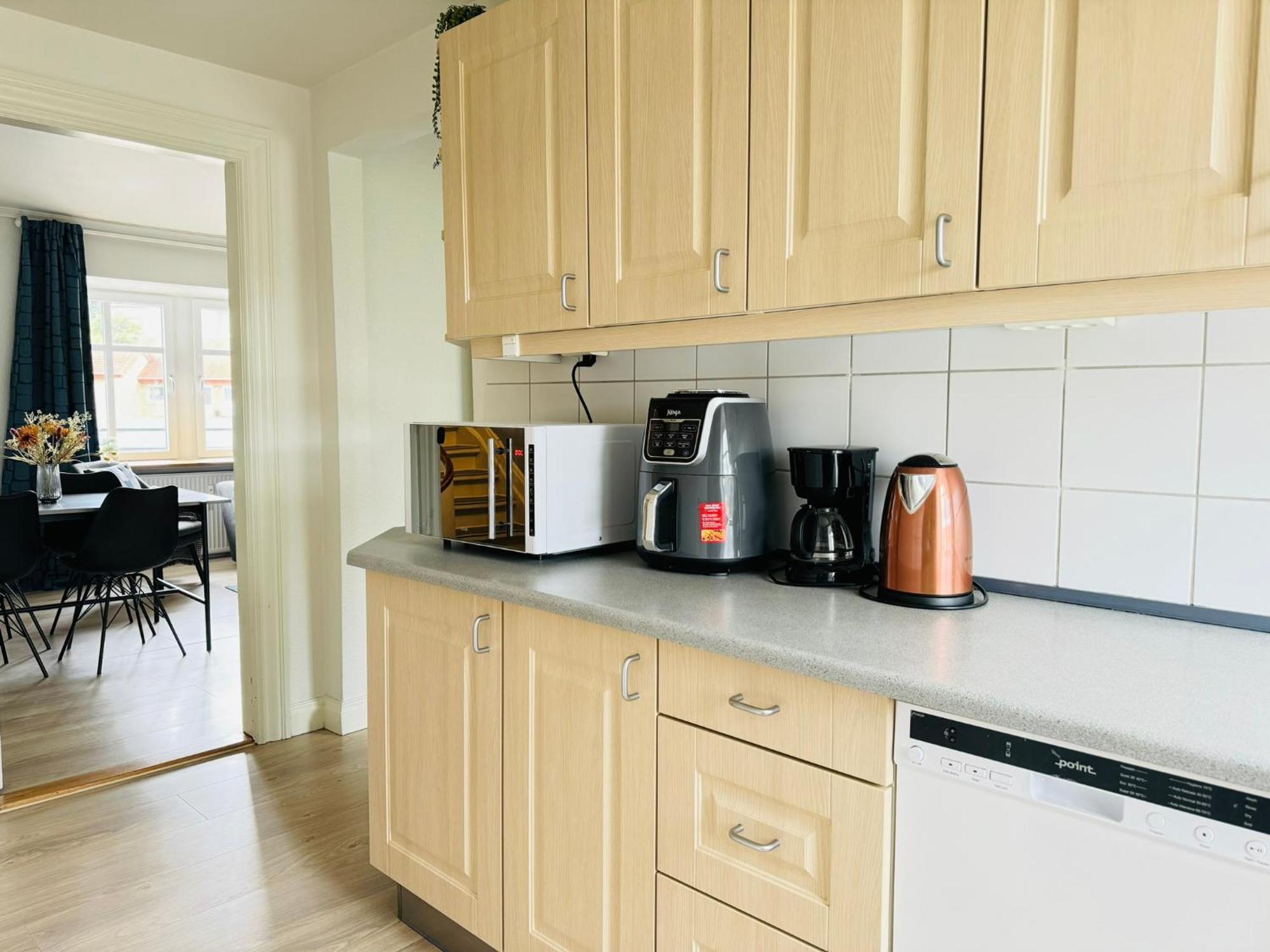 Aday - Modern 2 Bedroom Charming Central Apartment With Public Parking Ålborg Exteriör bild